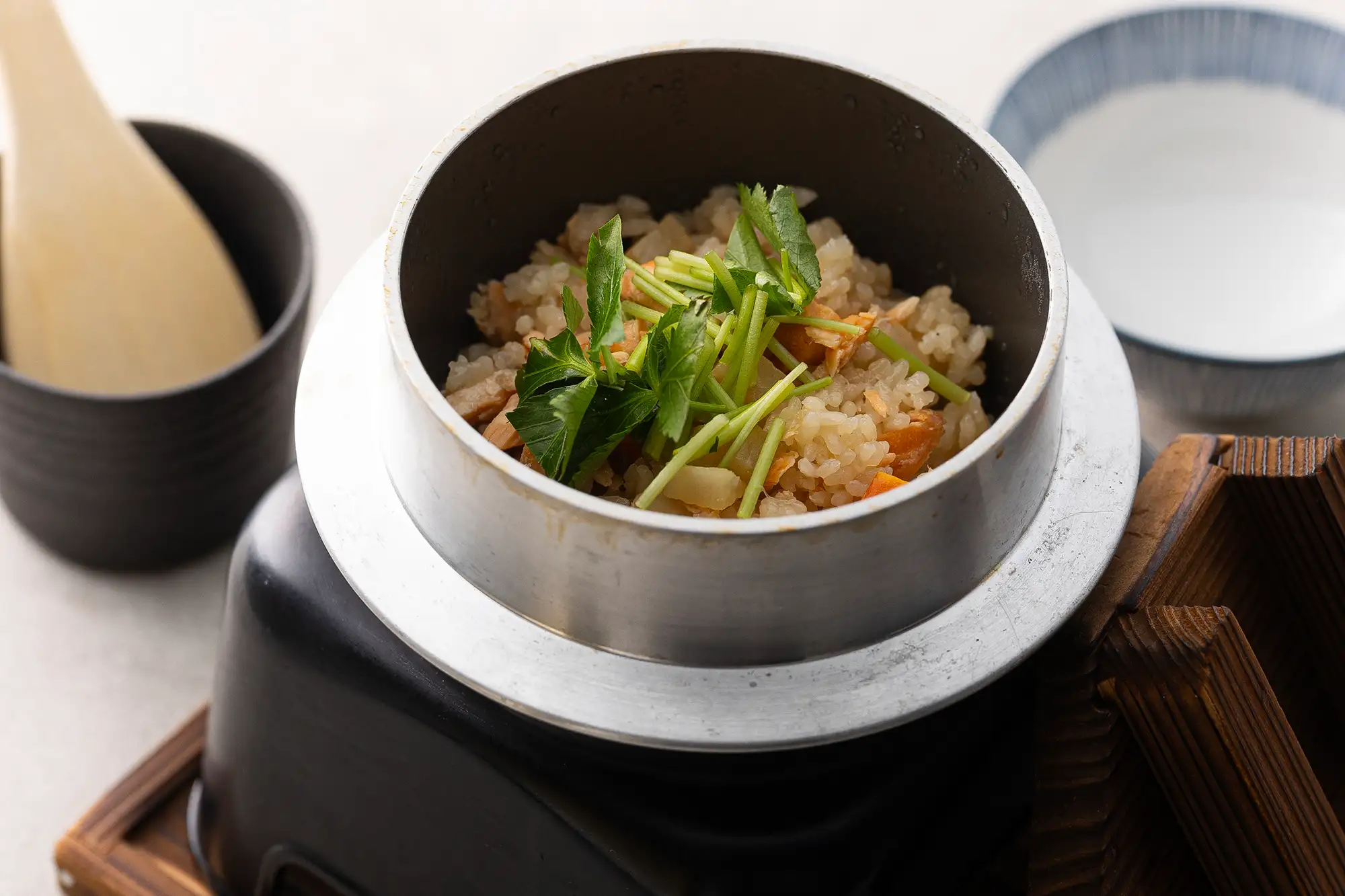 主厨精选时令釜饭（请预留约45分钟的准备时间）