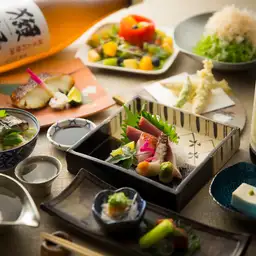 【季節の食材を堪能】旬魚・旬菜etc・・・　宴会コース　6,300円【接待/会食/宴会】